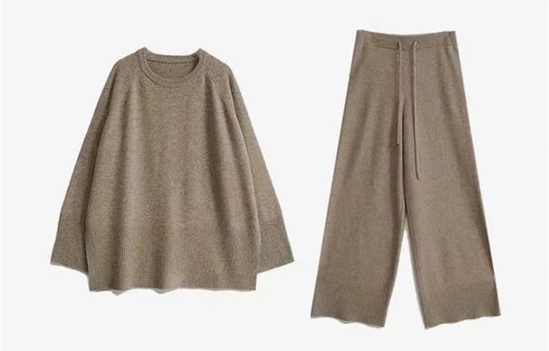 Lazy Style Loose Fit Schlankheits-Strickpullover mit weitem Bein 2024 Herbst/Winter neues dreiteiliges Set mit Schal, Oberteil und Hose_voghion.com
