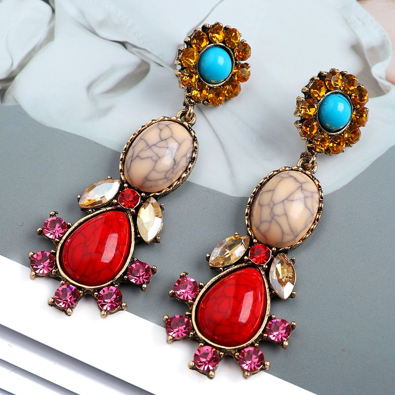 1 Pair Elegant Retro Exaggerated Color Block Inlay Zinc Alloy Resin Dangling Earrings_voghion.com