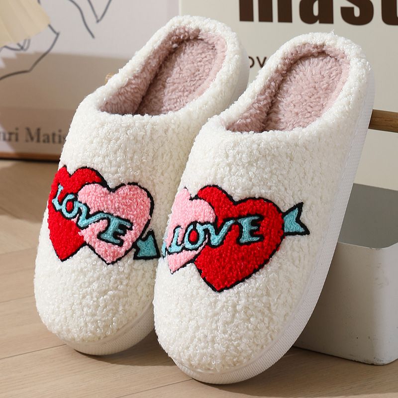 Cross-border Valentine's Day Hot Winter Smiley Face Big Love Cotton Women's Wholesale Indoor Home Plush Warm Slippers_voghion.com