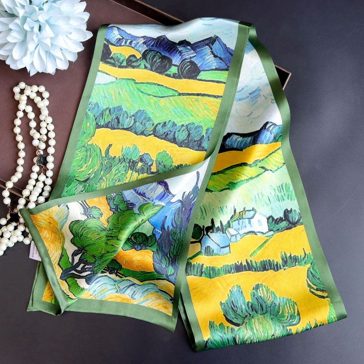 Sciarpa a doppio strato con nastro da collo in seta di gelso, stretta e lunga, con campo di grano verde dipinto a olio_voghion.com