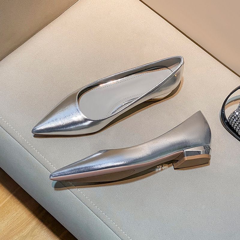 Women's flat silver pointy chunky heels_voghion.com