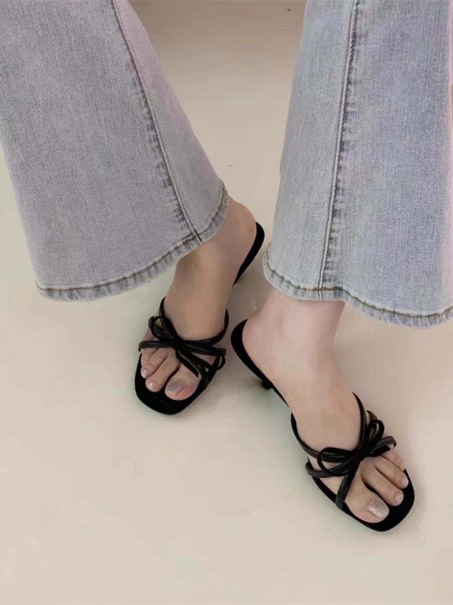 2025 Spring And Summer New French Bow Strappy Sandals_voghion.com