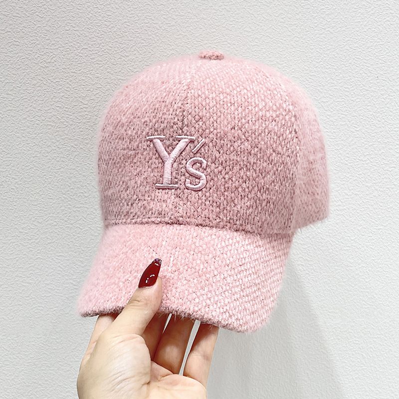 Embroidered letter baseball cap autumn and winter all new face small warm hard cap_voghion.com