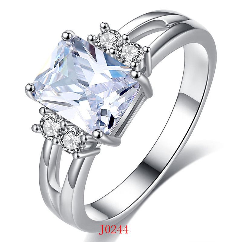 High-End Emerald Jewelry Zircon Geometric Heart Wedding Women's Diamond Ring Trendy_voghion.com
