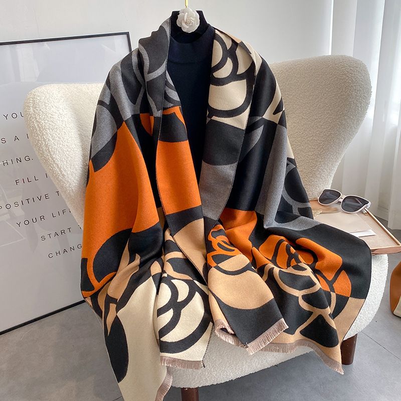 Designer style autumn and winter imitation cashmere scarf, camellia style scarf, women's double-sided thickened warm shawl_voghion.com