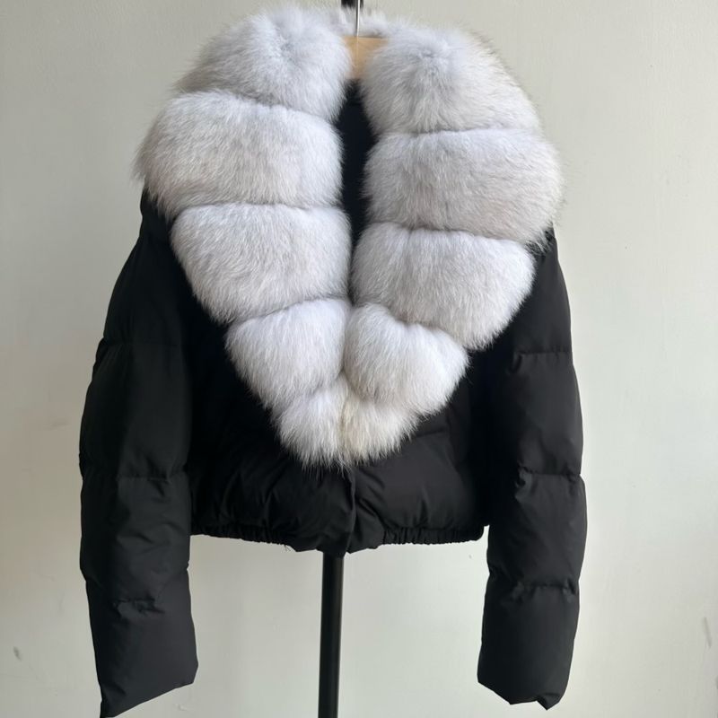 Modische Winterjacke für Damen – Kurzer Daunenmantel mit echtem Fuchspelzkragen (S/M) – Stylischer und warmer Oversize-Puffer_voghion.com