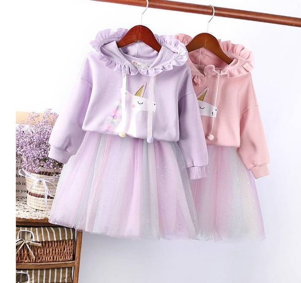 Abbigliamento per bambini 2024 Autunno Nuovo stile Ragazze Cartone animato Pony Maglione con cappuccio + Gonna in rete arcobaleno Set Moda per bambini Set due pezzi_voghion.com