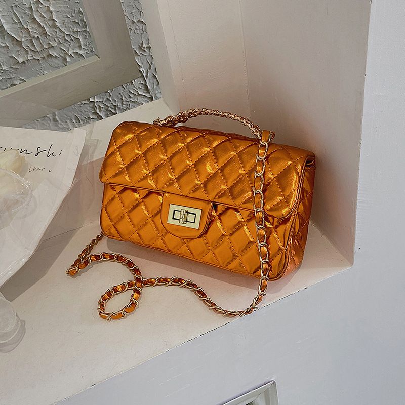 Baobao Women's 2023 New Fashionable Bright Face Lingge Chain Fragrant Wind Versatile One Shoulder Crossbody Small Square_voghion.com