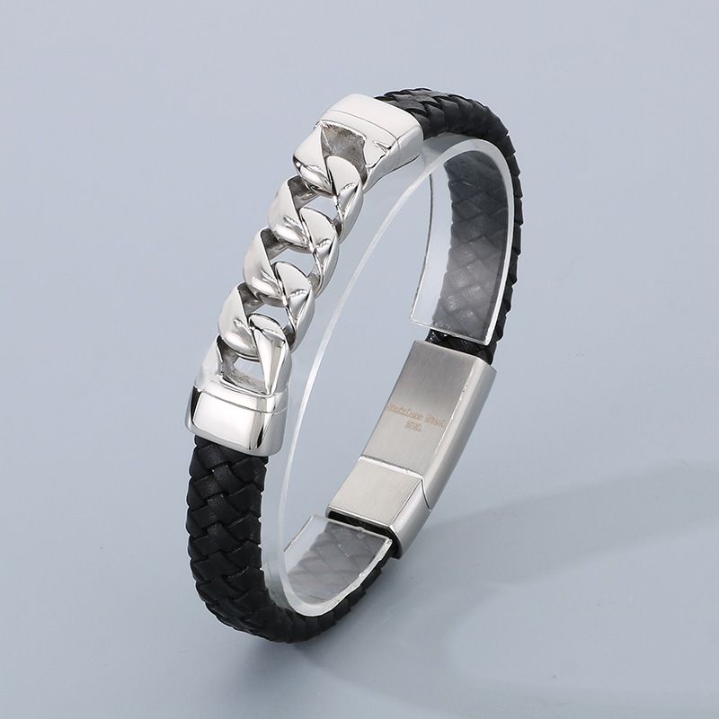 Bracciale da uomo in pelle con chiusura magnetica e design a catena cubana in acciaio al titanio - Polsino geometrico in stile punk per abbigliamento casual_voghion.com