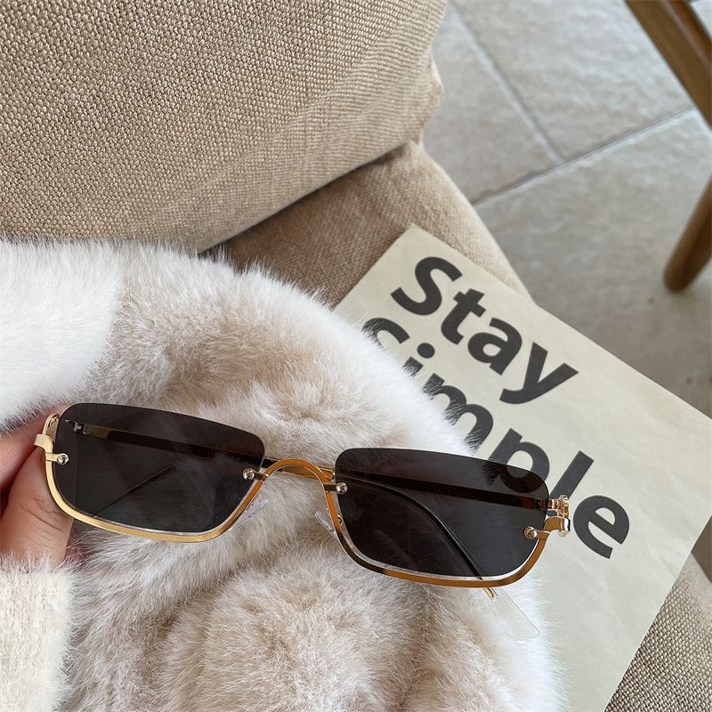 LazyZoom The Model As Online Celebrity Fashion Glasses Metal Half-Frame European American Ultra-Light Comfortable Small Face_voghion.com