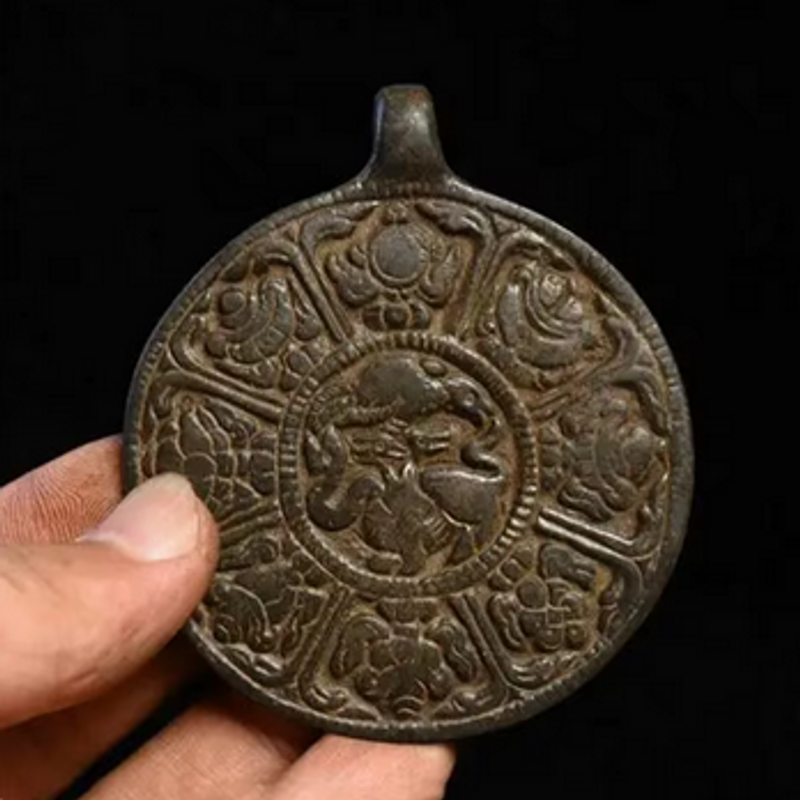 Amulety z brązu buddyzmu tybetańskiego, osiem diagramów, wisiorki, akcesoria gospodarstwa domowego, kolekcja figurek_voghion.com