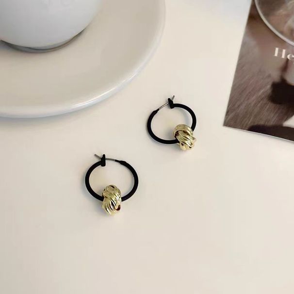 Orecchini con nodo in oro dal design retrò, semplici e di alta qualità, orecchini con cerchio nero, orecchini con temperamento da celebrità_voghion.com
