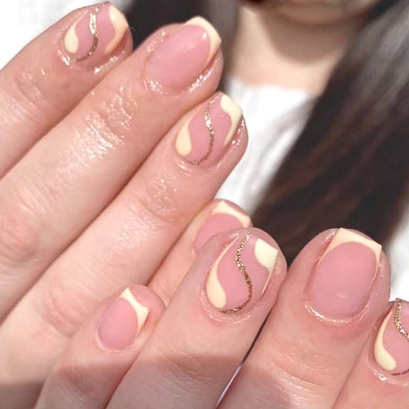 24 pieces of short square minimalist cream flowing glitter powder French nail art wearable nail flakes&1 rubbing strip&1 jelly gel_voghion.com