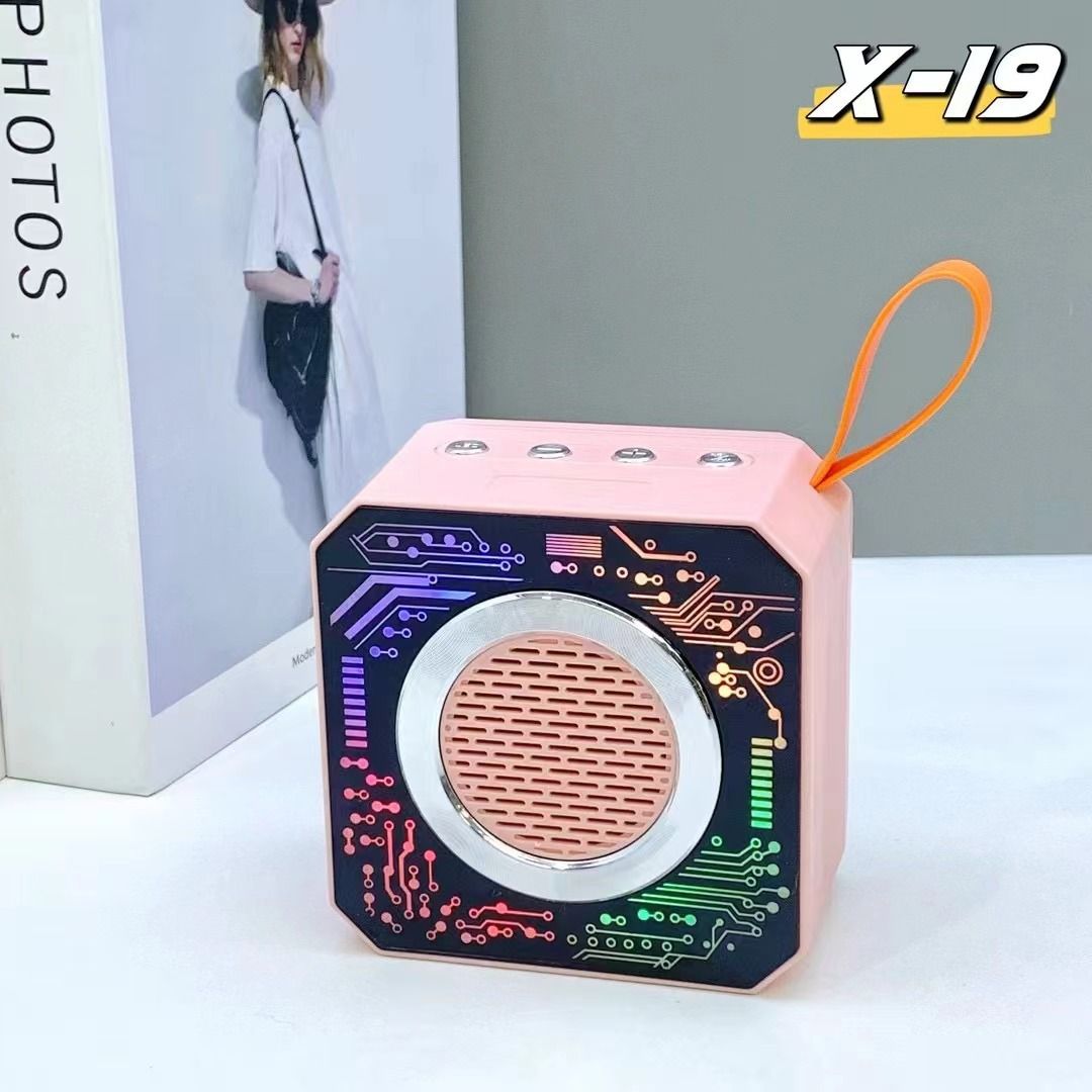 New X-19 transparent   Bluetooth subwoofer outdoor portable handheld cool color light mini speaker_voghion.com