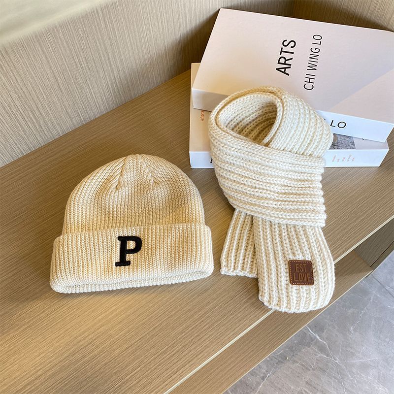 Trendy children's hat scarf two-piece winter new baby warm hat scarf set_voghion.com