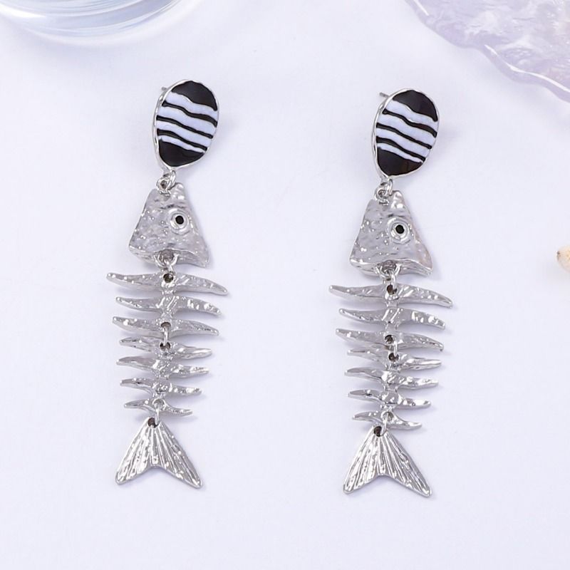 Retro Unique Design Sense Alloy Dripping Fish Bone Thorn Earrings Ocean Leisure Vacation Style_voghion.com