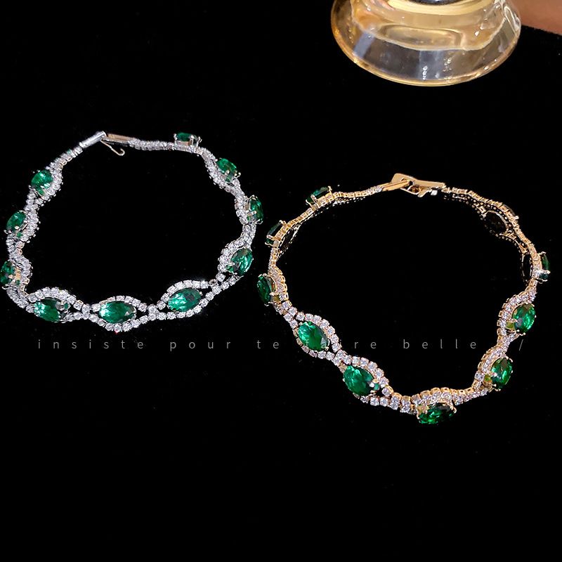 Emerald Green Diamond-Studded Clasp Niche Design Bracelet Light Luxury High-End Sense Temperament Jewelry For Women_voghion.com