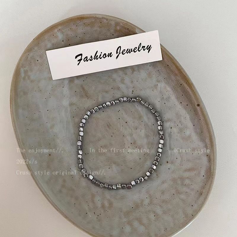 Neues handgefertigtes verstellbares unregelmäßiges schwarzes Chalcedon-Perlenarmband für Herren_voghion.com