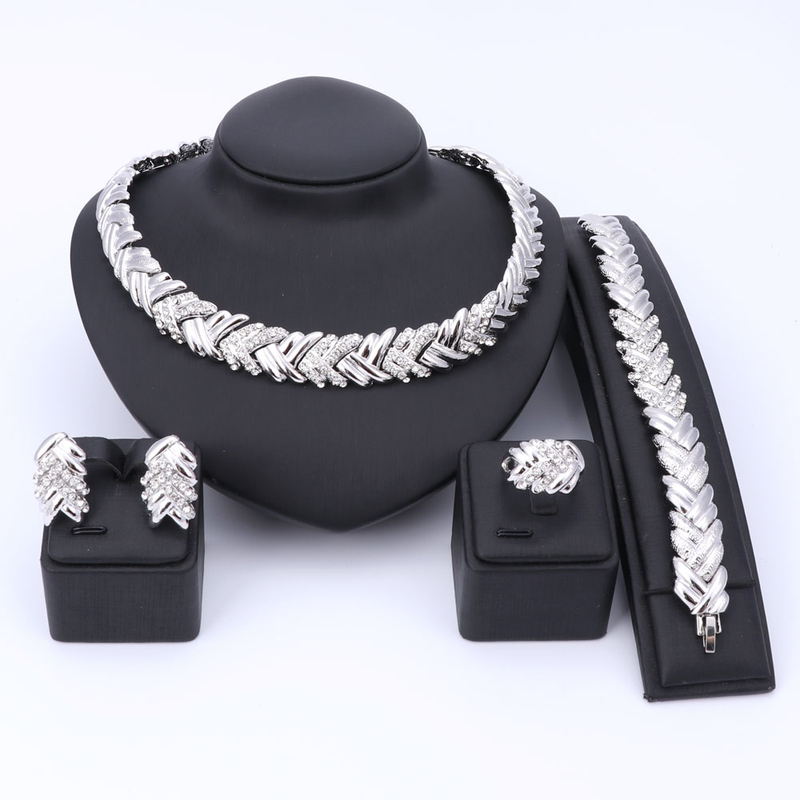 Dubai Silverfärg Kristall Bröllopspresent nigerianska bröllopstillbehör Smycken Set statement Brand set_voghion.com