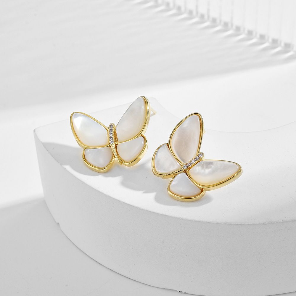 S Silbernadel bricht Kokon in Schmetterling, natürliche Fritillaria-Schmetterlinge, modische und prächtige lange Prinzessin_voghion.com