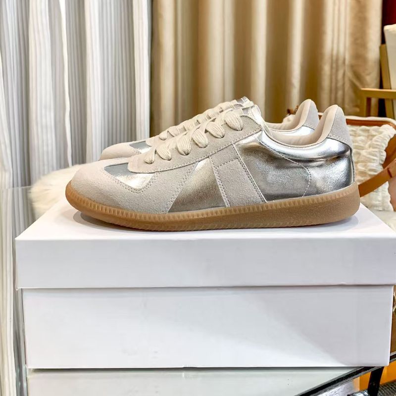 Chaussures d'entraînement allemandes polyvalentes en peau de mouton, version haute, à lacets, décontractées, confortables, à fond plat, pour hommes et femmes, forêt blanche_voghion.com