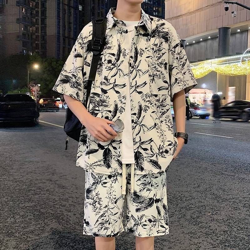 Herrenbekleidung Paar Freizeitanzug Herren Kurzarmhemd Neue Modemarke mit hübschem Sommersport-Shorts-Set_voghion.com