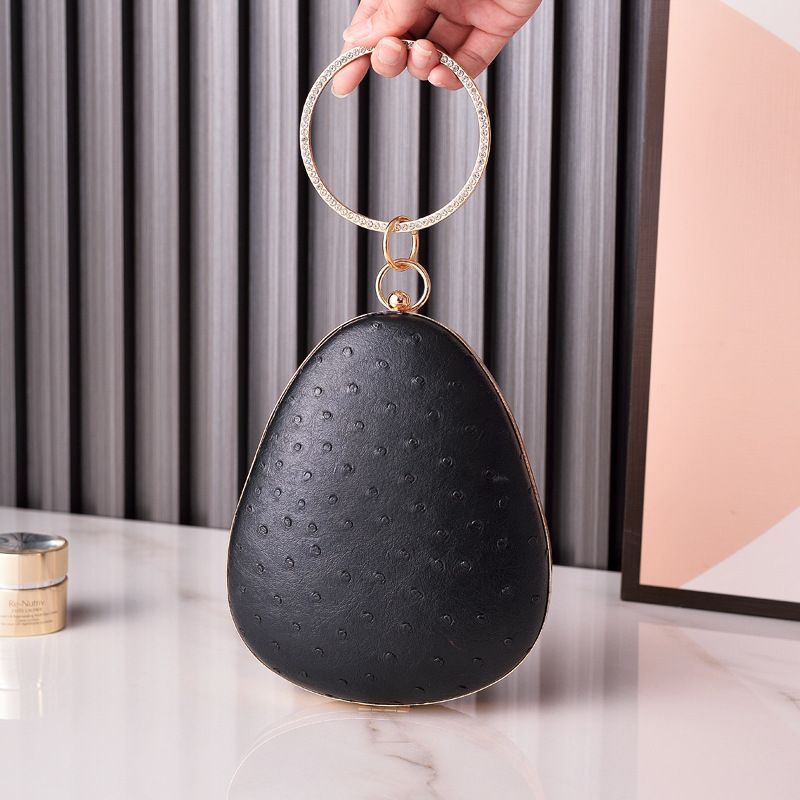 2023 Neue Strauß PU Besondere Damen süße Erdbeerform Kette Mode Tasche_voghion.com