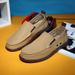 Canvas loafers Spring summer breathable men's casual shoes over feet_voghion.com