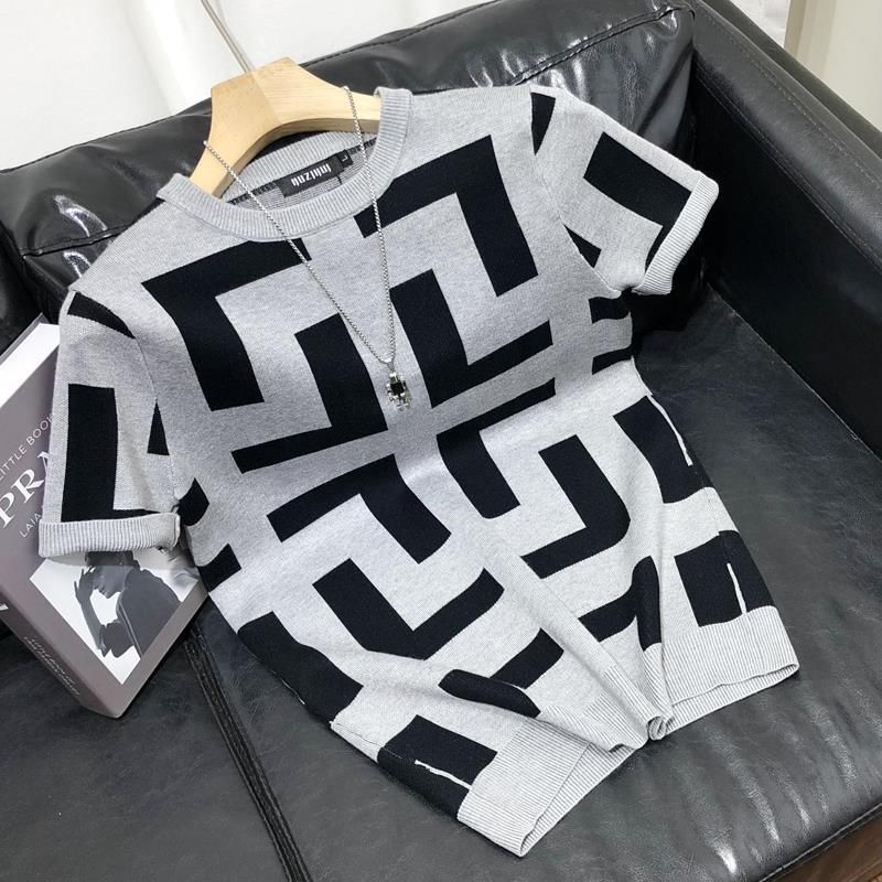 Men's clothing ice silk short-sleeved men's knitted sweater geometric jacquard tops summer new round neck slim bottom half-sleeved men_voghion.com