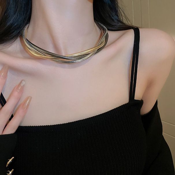 Metal Multi-layer Winding Twist Versatile Cold Wind Temperat Neck Chain Heavy Industry Design Necklace Accessories_voghion.com