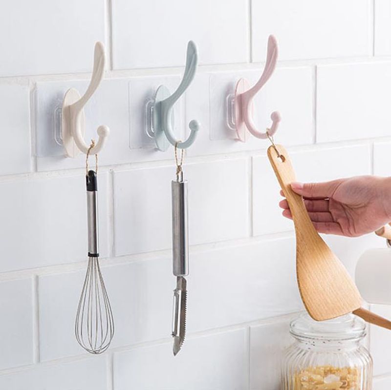 Wall-mounted coat hook plastic sticky hook bathroom bathroom nail-free coat hook bedroom punch-free hanger in stock_voghion.com