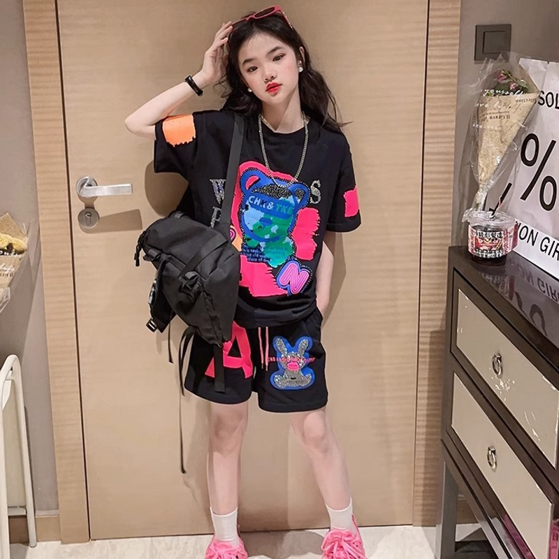 Kid's Clothing Girls casual suits for middle and large children summer new style cartoon short sleeved fashionable shorts loose two piece suit_voghion.com