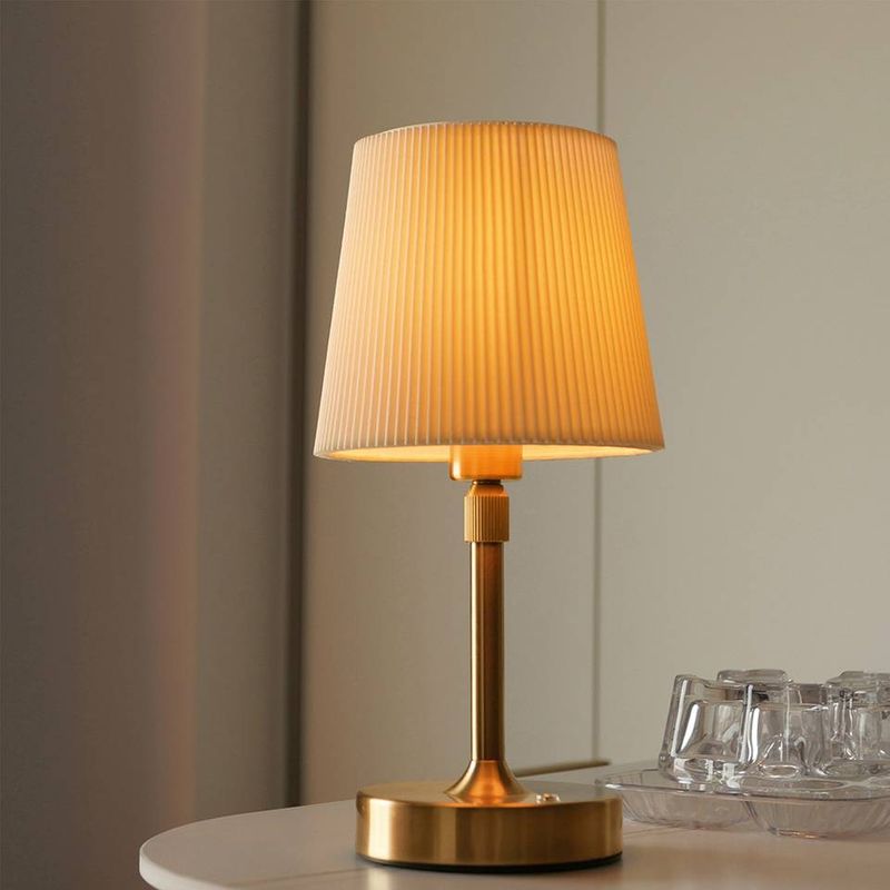 Cordless LED Metal Table Lamp USB Rechargeable 5200mAh Portable Fabric Shade Desk Lamp Touch Control For Dining Room Bedroom Bar_voghion.com