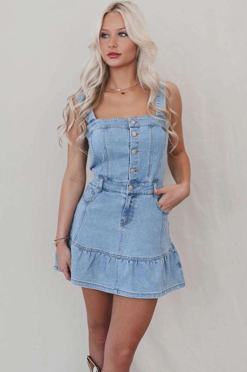 Abbigliamento donna primavera ed estate nuovo stile temperamento pendolarismo moda bretelle hot girl denim abito donna 8927_voghion.com