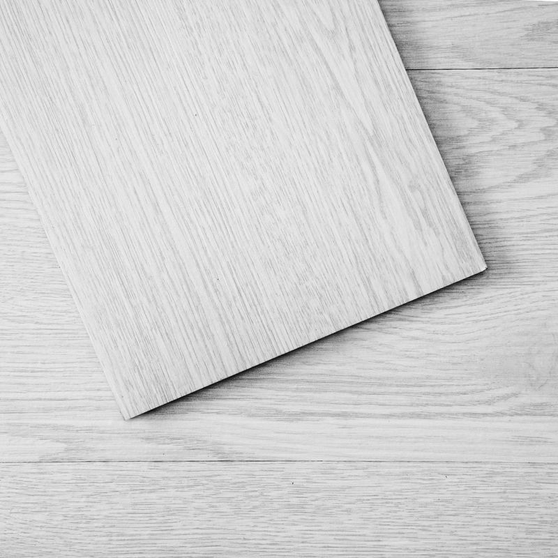 VEVOR Self Adhesive Vinyl Floor Tiles 36 X 6 Inch, 36 Tiles 2.5mm Thick Peel & Stick, Light Gray Wood Grain DIY Flooring For Kitchen, Dining Room, Bedrooms & Bathrooms, Easy For Home Decor_voghion.com