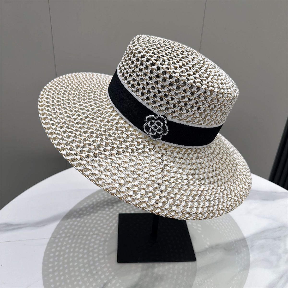 Hat Women's Spring And Summer Top Hat Seaside Sunscreen Beach Hat Vacation Leisure Hollow Flat Top Straw Hat_voghion.com
