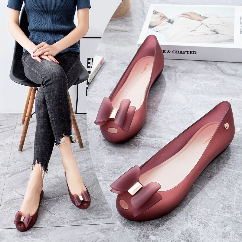 2025 Summer Bow Fish Jelly Sweet Shallow Mouth Anti Slip Flat Waterproof Rain Shoes Beach Sandals For Women_voghion.com
