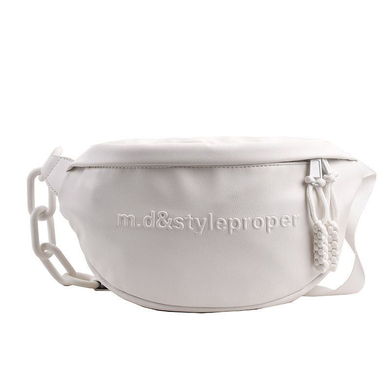 Torebki typu crossbody, torebki damskie, torebki typu hobo, torebki z półksiężycem, torebki ze skóry wegańskiej, z regulowanym paskiem na gitarę_voghion.com