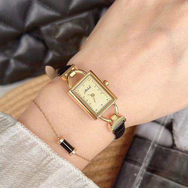 Nuovo orologio da donna con cinturino quadrato di Mishali e cinturino sottile, piccolo orologio vintage in oro traforato, stile piccolo libro rosso_voghion.com