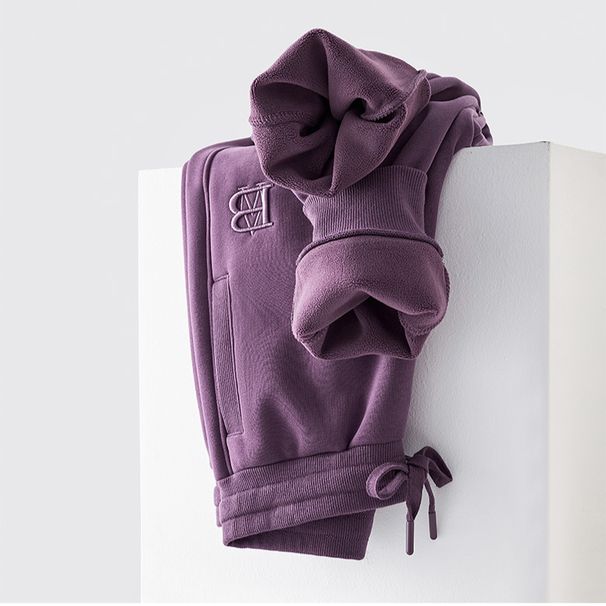 Damenbekleidung GAGN-Shopbesitzer empfiehlt Samt-Leggings für Damen, einfache und exquisite Stickereien, lockere und vielseitige Freizeit-Sporthosen_voghion.com