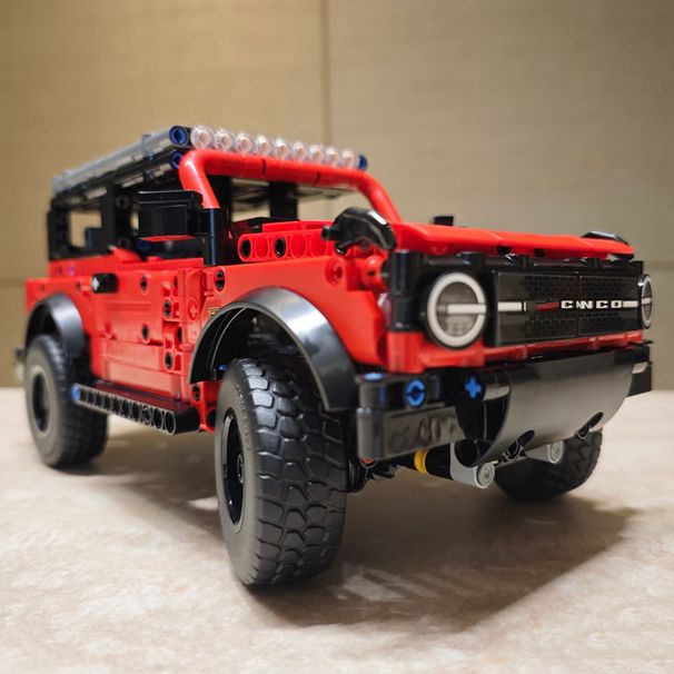 Über 940 Teile Offroad-Fahrzeug-SUV-Modellbausatz aus Bausteinen – Lernspielzeug für Kinder und Jungen_voghion.com