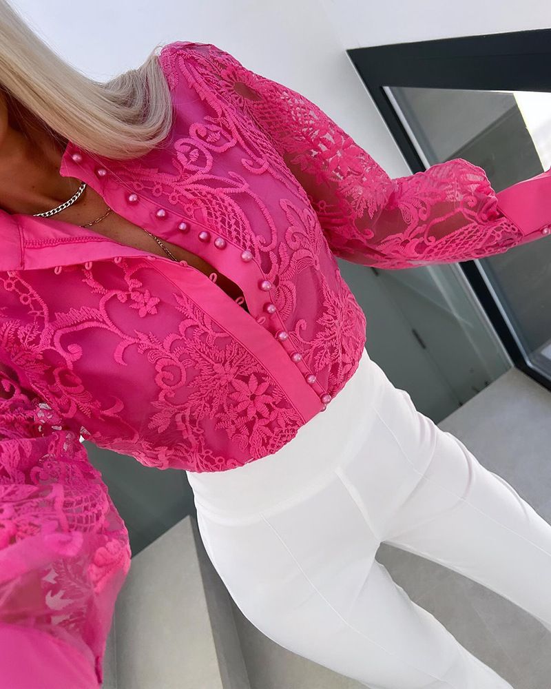 Damenbekleidung - Spitzenhemd mit Perlenknöpfen_voghion.com