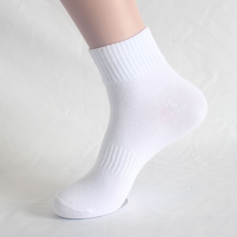Sports Socks Men's Large Size Basketball Socks Sweat Absorbing Short Cotton Socks Medium Socks Men's Running Non-slip Black and White Solid Color Sock_voghion.com