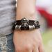Vintage retro klinknagel punk cool hiphop accessoire armband handgemaakte koeienhuid schedel skelet Viking manchet gevlochten armbanden_voghion.com