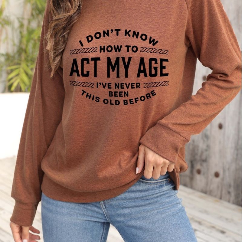 Strick-Sweatshirt mit Rundhalsausschnitt und Aufdruck in Khaki mit langen Ärmeln_voghion.com