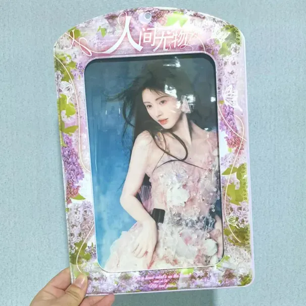 Creative Kpop Pocard Transparent Holder Keychain Sleeves Bus Student Card Case Po Protector 250414_voghion.com