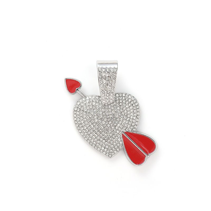 Unisex Hip Hop Diamantbesetzte rote Halskette mit Liebesanhänger und einem Pfeil durch das Herz. Umweltfreundlicher galvanisierter Amor-Anhänger_voghion.com