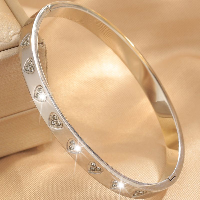 Fashionable Peach Heart Diamond Titanium Steel Bracelet Couple Model High Version Light Luxury Love Titanium Steel Non Fading Jewelry Bracelet_voghion.com