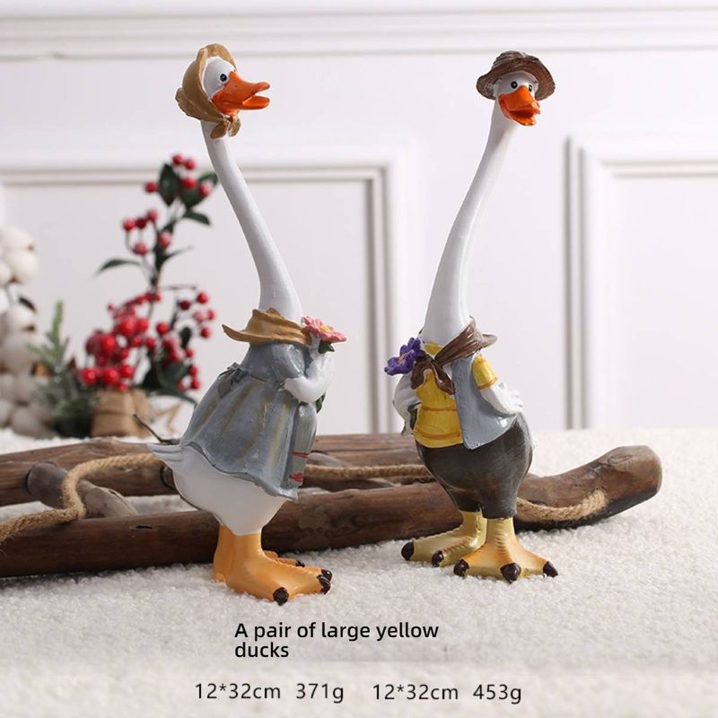 Resin Christmas Tree Ornaments – Modern LED Hanging Decor With Bear, Reindeer & Duck Designs (Multi-Style Options)_voghion.com