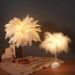Lampe de table en plumes de célébrité Internet Nig Girl, diffusion en direct, atmosphère, chambre à coucher, décoration romantique, anniversaire_voghion.com